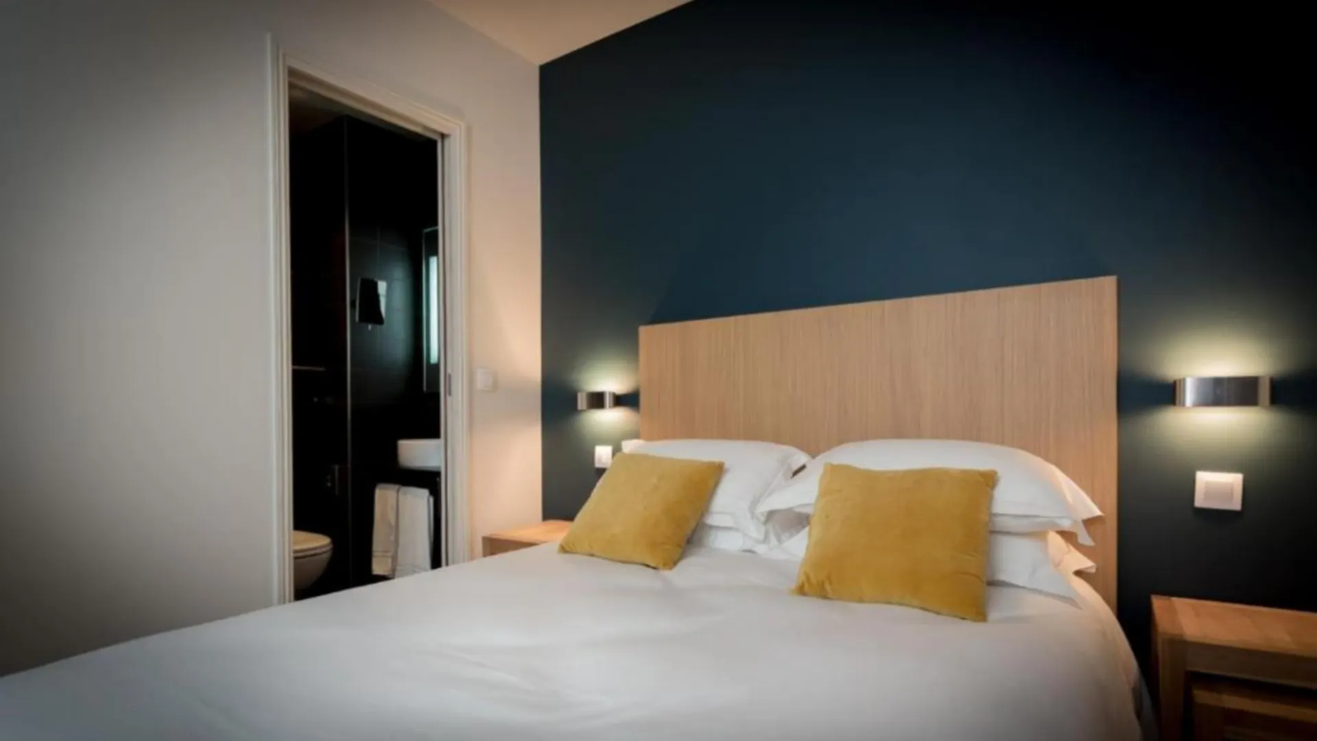 Mirabeau Eiffel Hotel 3*